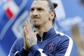 开云下载-季后赛抢七之夜，阿什拉夫，在命运的刀尖上稳定行走