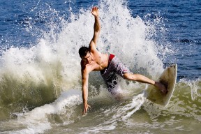 开云体育平台APP-新疆队战术压制掘金，美加墨世界杯焦点战背后的地缘博弈