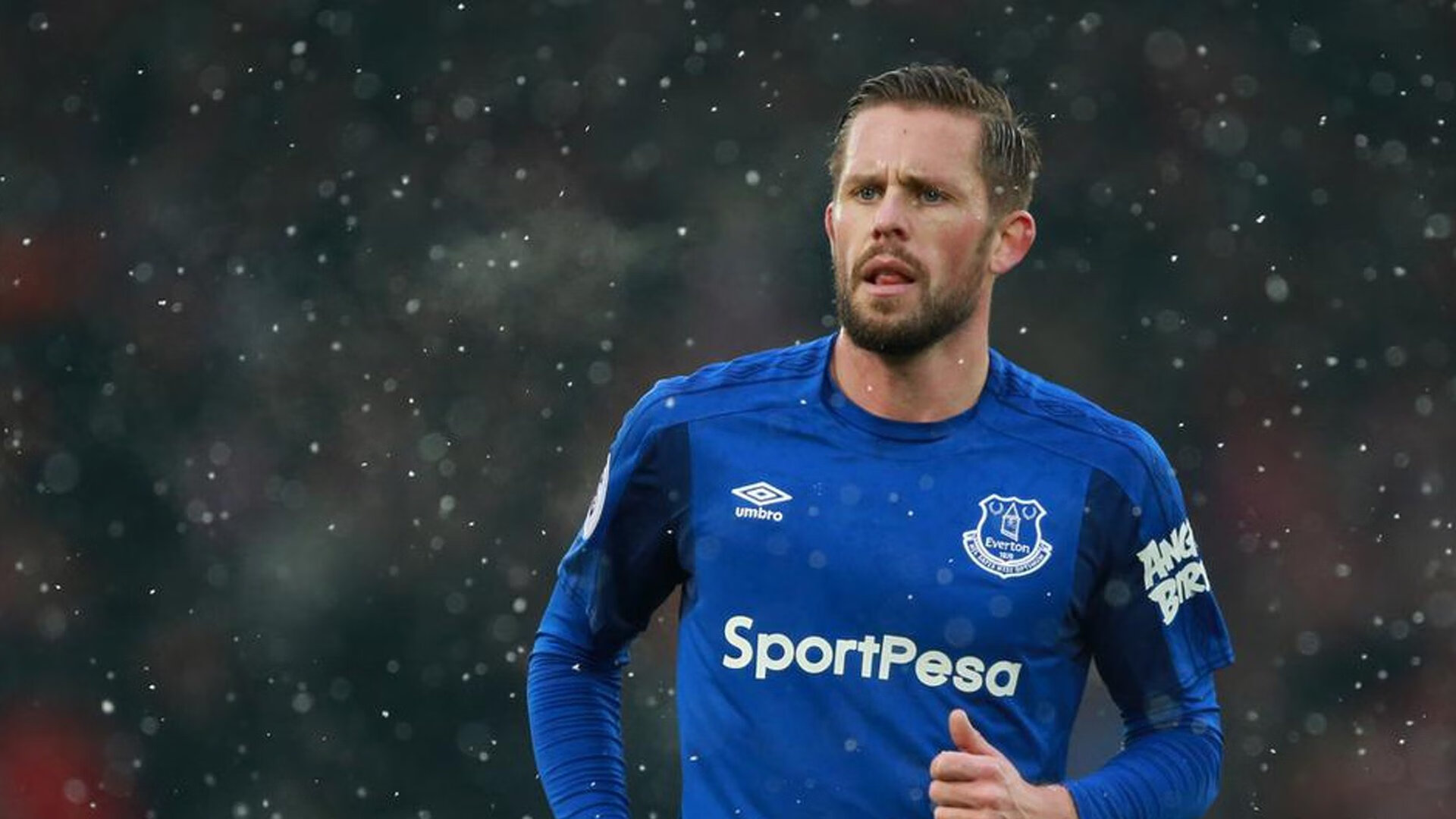 沙特掀翻葡萄牙,奥亚尔萨瓦尔里程碑背后的足球文明对话